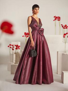 Higar Novias - Couture Abendmode extravagante Ballmode burgunderrotes Ballkleid Ballrobe - Hänsel & Gretel